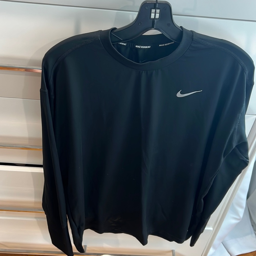 Nike long sleeve running t shirt
